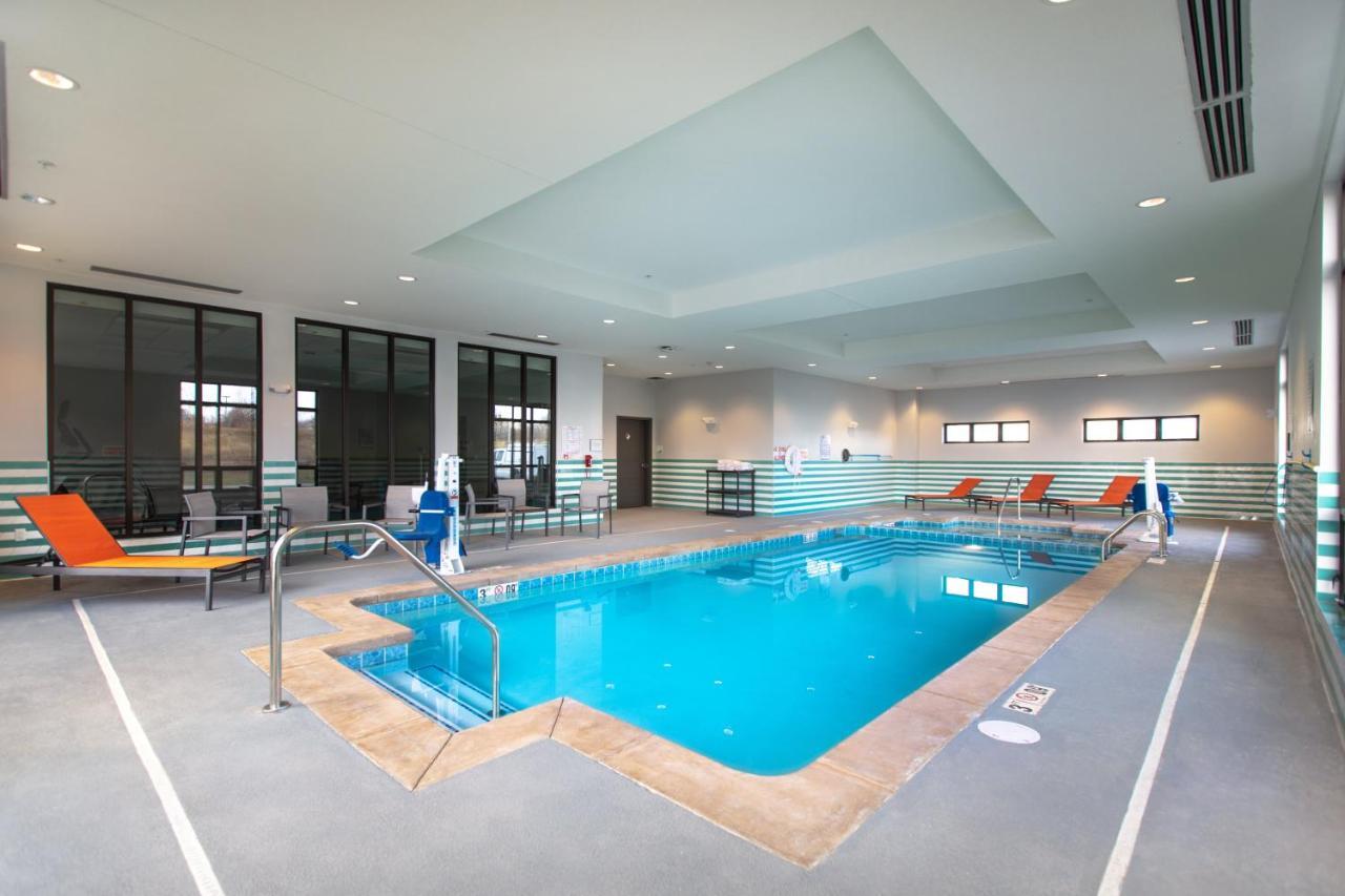 Holiday Inn - Kansas City - Northeast By Ihg Eksteriør bilde